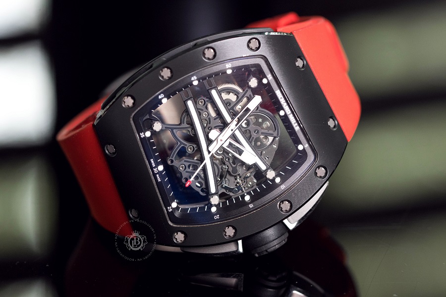 Review đồng hồ Richard Mille RM 61 01 - Thiết kế lệch phá cách cá tính