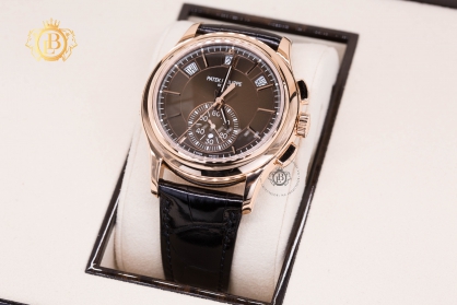 Review đồng hồ Patek Philippe 5905R-001: Quá nhiều tính năng trên trên chiếc đồng hồ này
