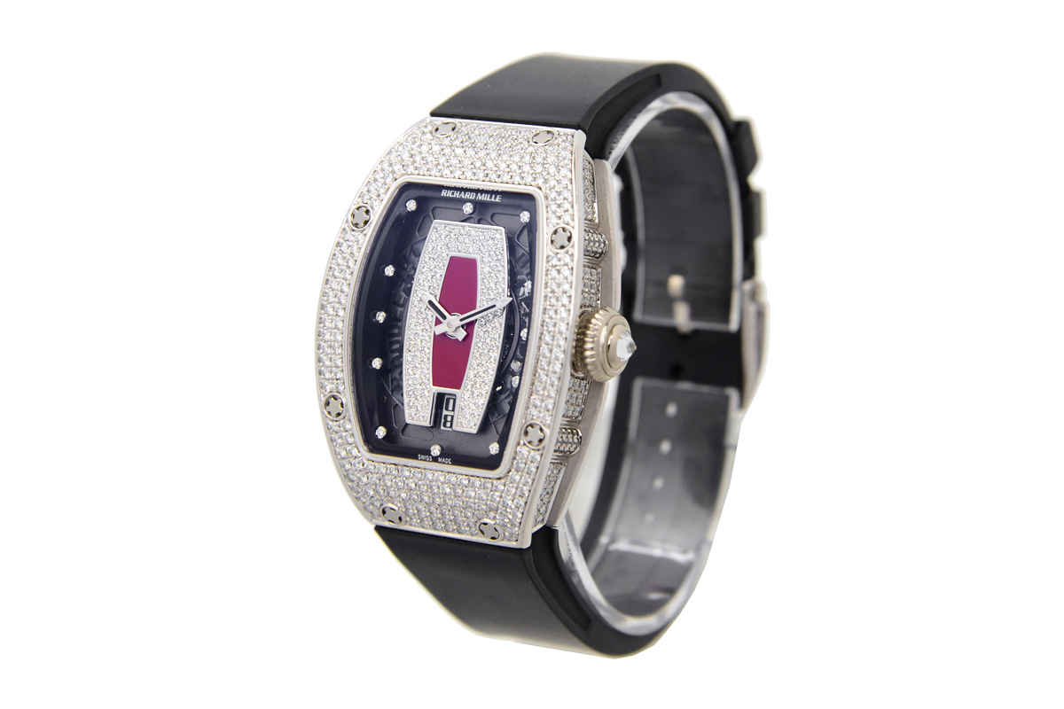 Nhìn lại đồng hồ Richard Mille RM007 vàng trắng đính kim cương siêu bắt mắt