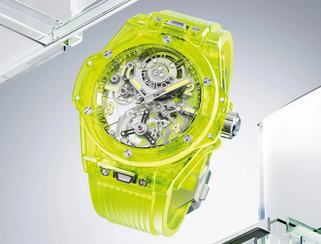 Hublot Big Bang Neon Yellow Saxem: Mẫu đồng hồ chinh phục thị trường ngách Sapphire
