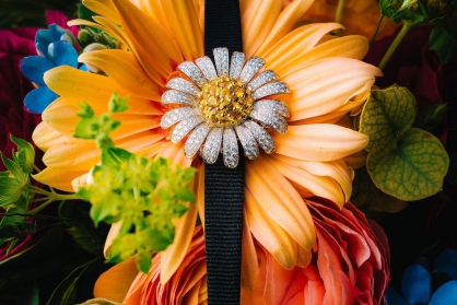 6 chiếc đồng hồ tuyệt đẹp được lấy cảm hứng từ những bông hoa rạng ngời