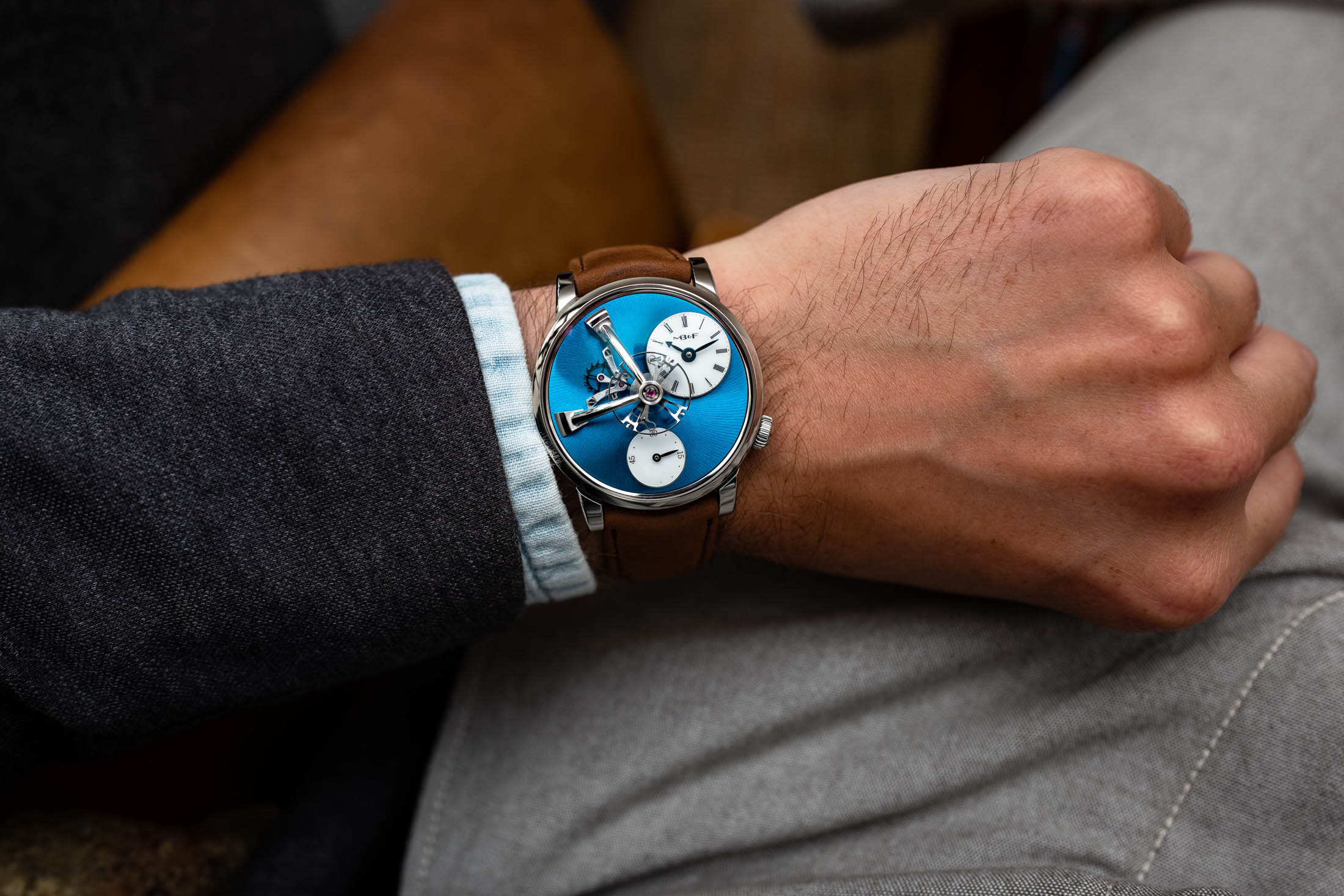 5 lý do tại sao bạn nên cân nhắc sở hữu một chiếc đồng hồ đầy màu sắc
