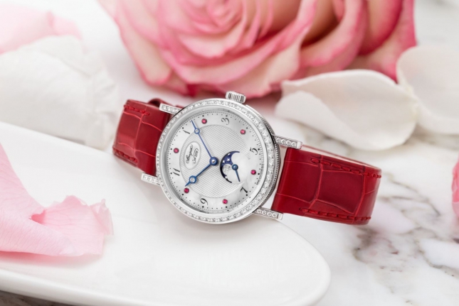Valentine's Day 2023: Những chiếc đồng hồ xa xỉ tốt nhất dành tặng nàng