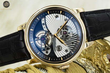 Review đồng hồ Arnold & Son Royal TE8 Tourbillon: Một thiết kế ấn tượng với bộ chuyển động tourbillon