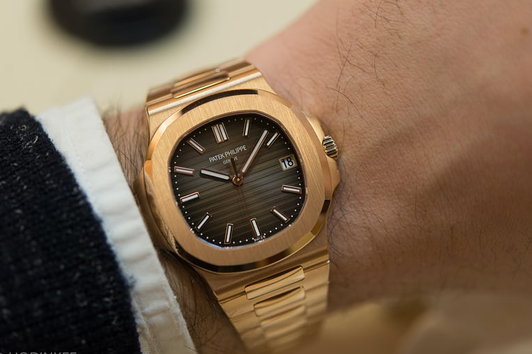 Boss Luxury gợi ý 5 mẫu đồng hồ dành cho các quý ông công sở