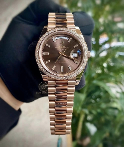 Rolex Day-Date 40 228345RBR Mặt Số Chocolate Cọc Kim Cương