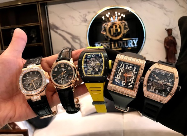 Giá bán đồng hồ Patek Philippe chính hãng là bao nhiêu tiền?