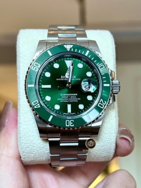 Rolex Submariner Date 116610LV 40mm 