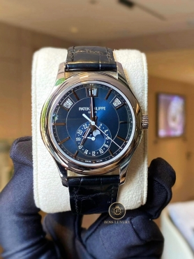Patek Philippe Complications 5205G-013