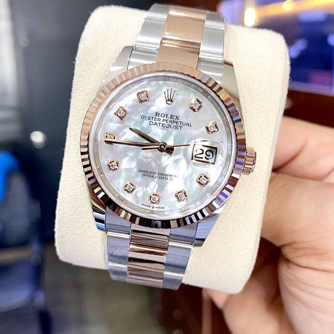 Rolex Datejust 36 126231 Mặt Số Vỏ Trai Trắng Dây Đeo Oyster