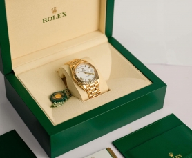Đồng hồ Rolex Day-Date 40 228238-0042