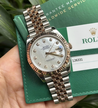 Rolex Datejust 126331 Mặt Khảm Trai