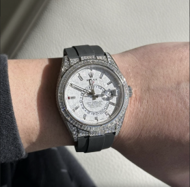 Rolex Sky-Dweller 42mm 326259TBR