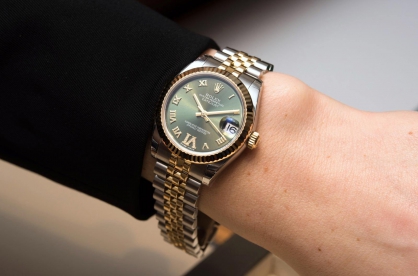 Đồng hồ sang trọng dành cho nữ: Những chiếc đồng hồ kết hợp sự thanh lịch và chính xác