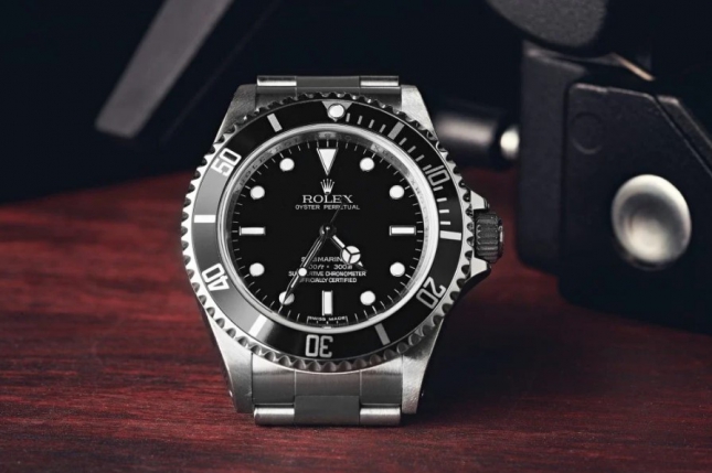 Khám phá những mẫu mặt số phổ biến của đồng hồ Rolex Submariner