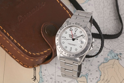 Hướng dẫn mua đồng hồ Rolex Explorer II mới nhất 