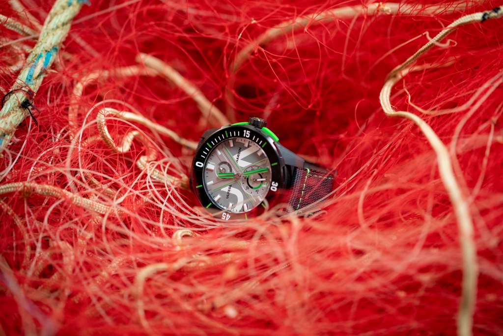 Đồng hồ làm từ chất liệu tái chế - Xu hướng mới cho giới mộ điệu năm 2021