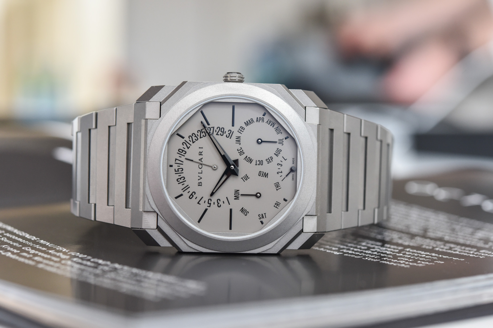 Top 5 mẫu đồng hồ lịch vạn niên đỉnh cao ra mắt tại Watches & Wonders 2021