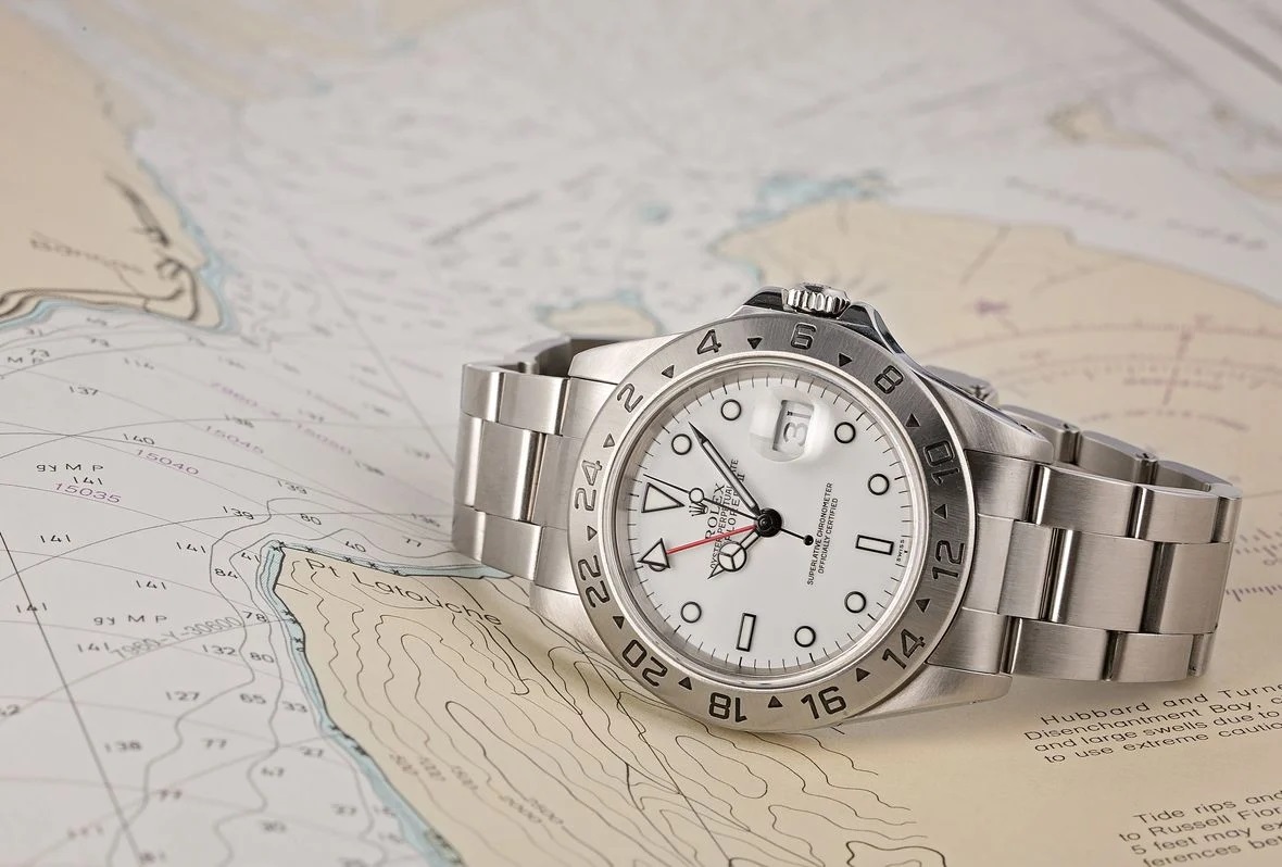 Khám phá 4 mẫu đồng hồ Rolex Explorer II Polar mặt số trắng nổi bật nhất