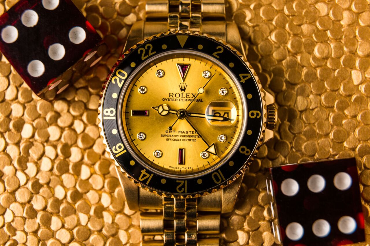 Gợi ý chọn đồng hồ Rolex vàng cho người mới đeo 