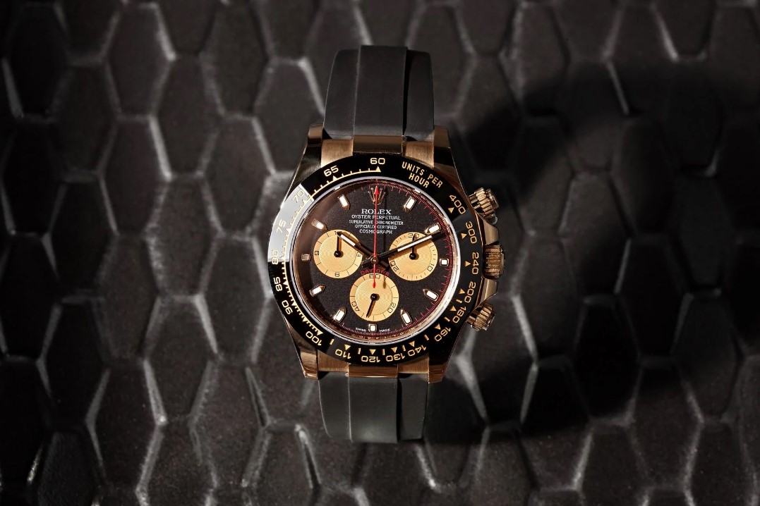 Đôi nét về Đồng hồ Rolex với dây đeo Oysterflex