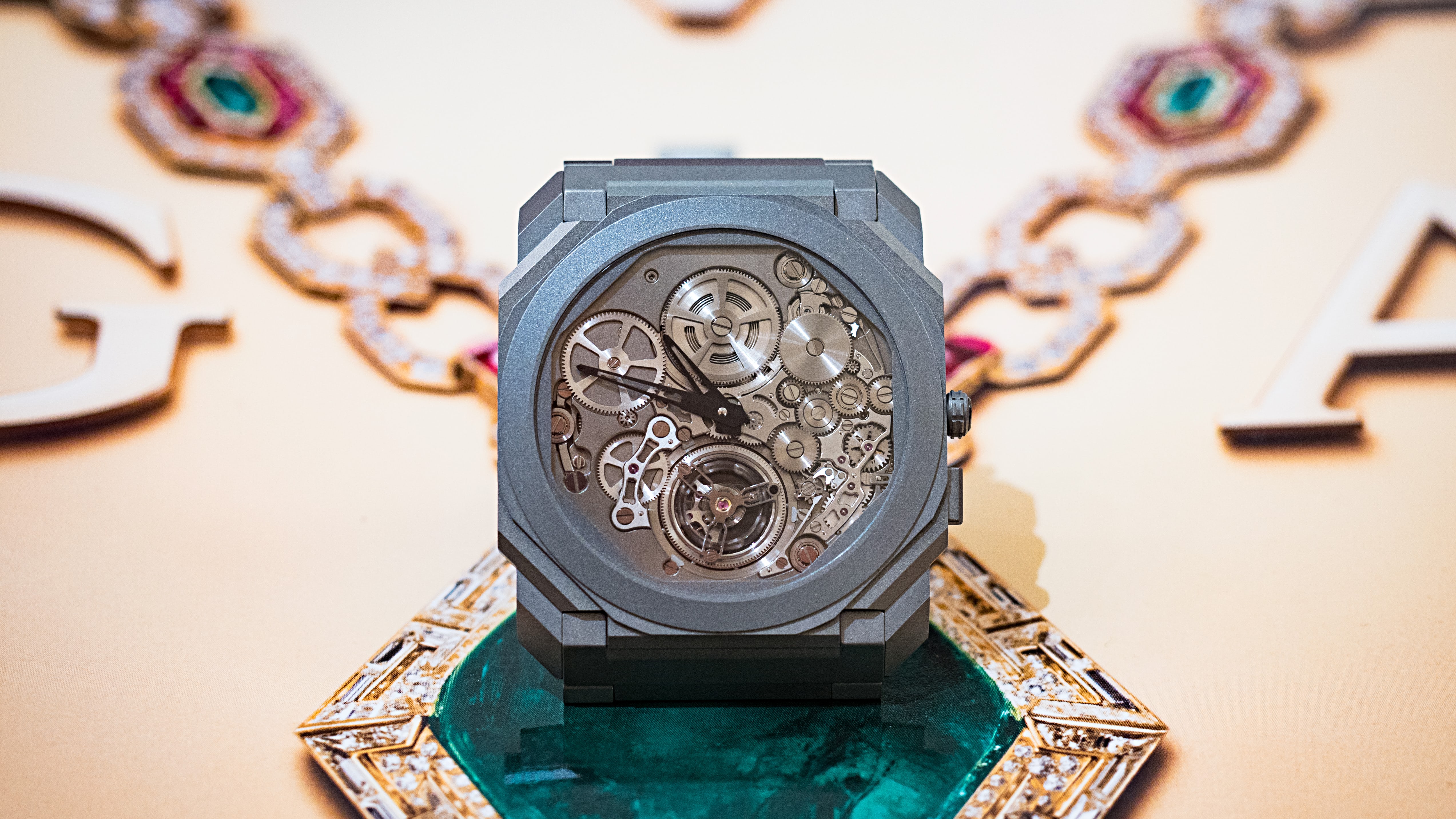 Điểm danh những mẫu đồng hồ có thiết kế đột phá và ấn tượng nhất