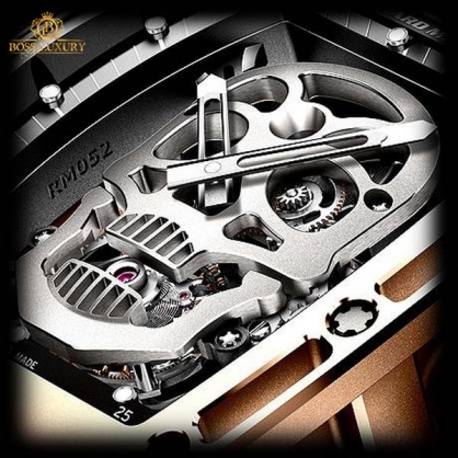 Đồng hồ Richard Mille Skull RM052 - cỗ máy độc đáo đậm dấu ấn Richard Mille