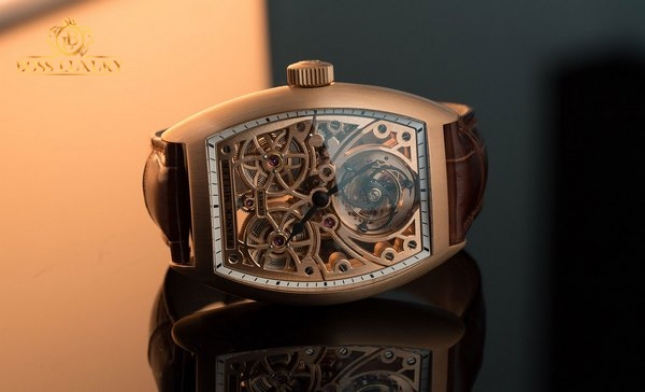 Giá đồng hồ Franck Muller chính hãng tại Boss Luxury