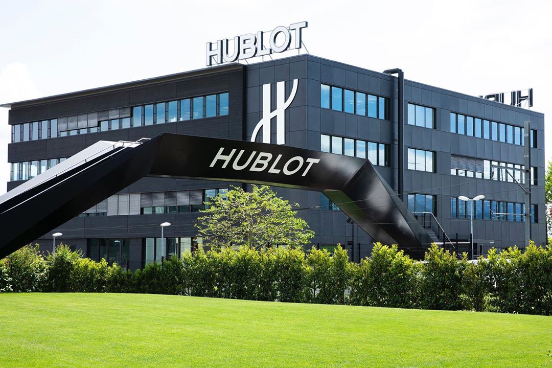 Hublot trở thành nhà sản xuất đồng hồ xa xỉ thứ hai đóng cửa nhà máy của họ do coronavirus